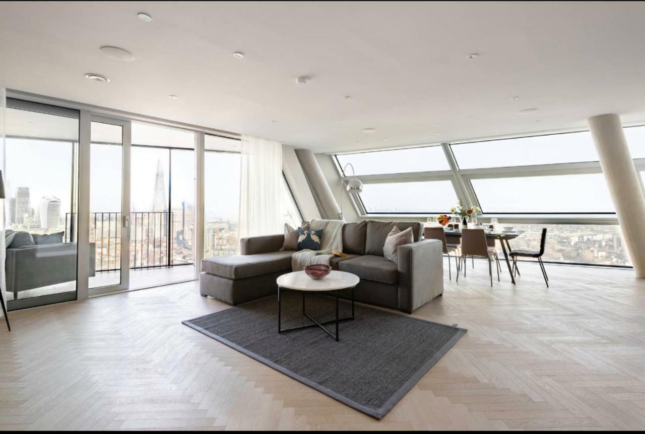 Apartment 36th Floor Semi Penthouse