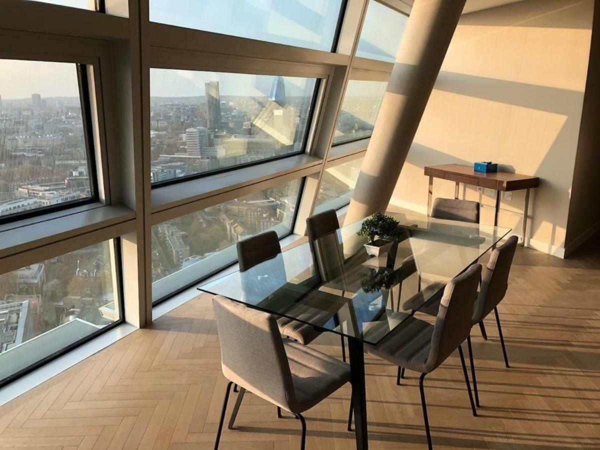 Apartment 36th Floor Semi Penthouse London