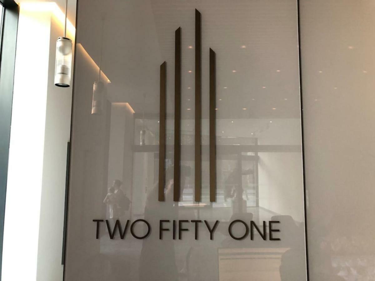 36th Floor Semi Penthouse Apartment *