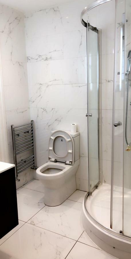 Apartment Hyde Park Residences London