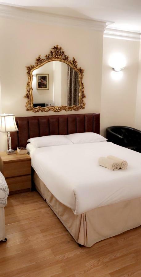 Hyde Park Residences Apartment *