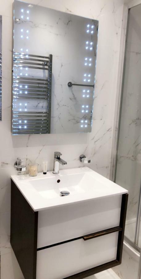 Hyde Park Residences Apartment London