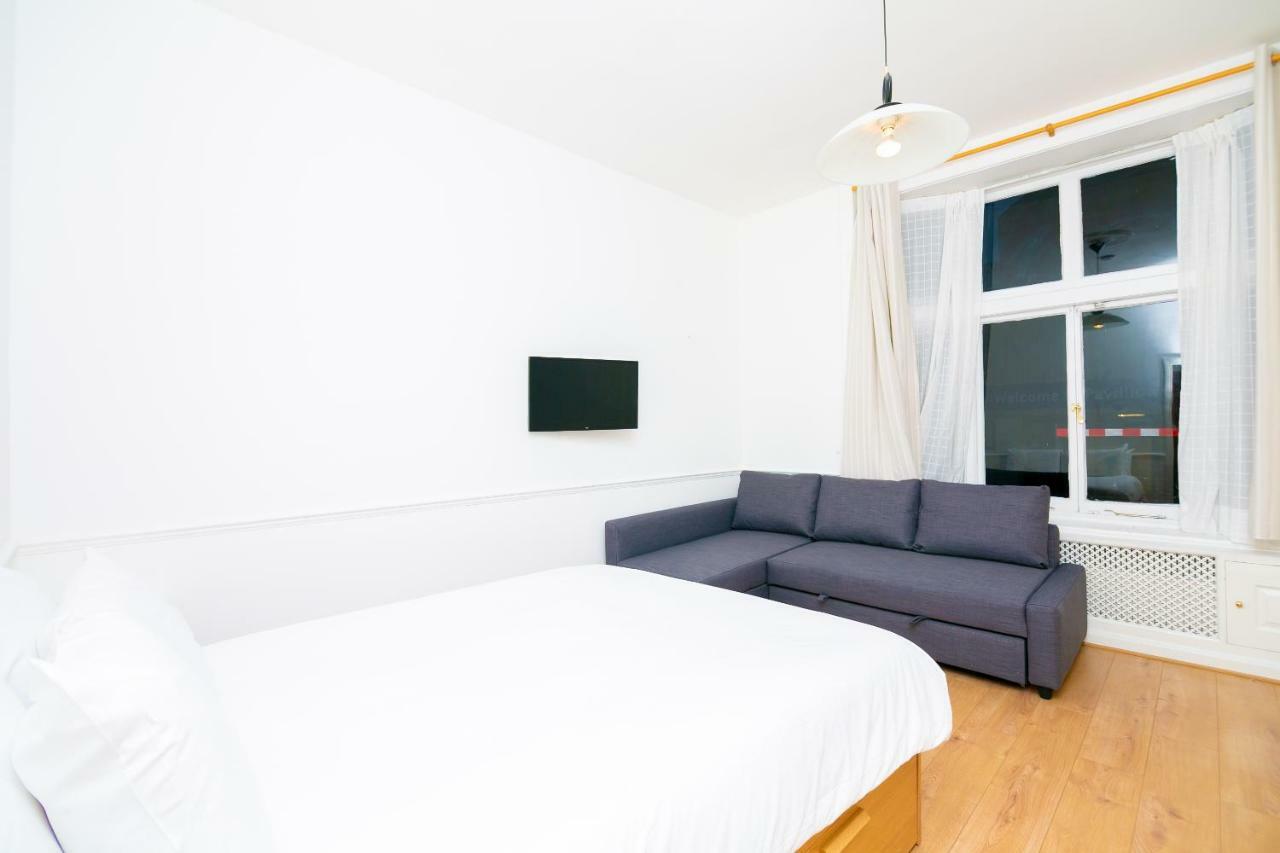 Knightsbridge Apartment London