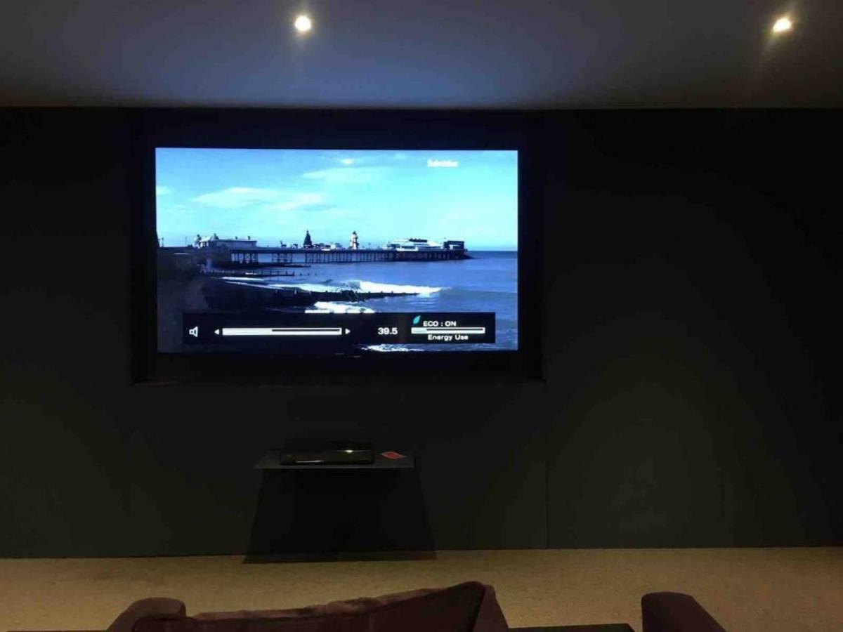 Apartment 36th Floor Semi Penthouse