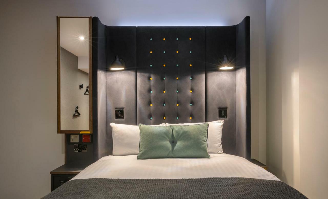 Point A Liverpool Street Hotel London