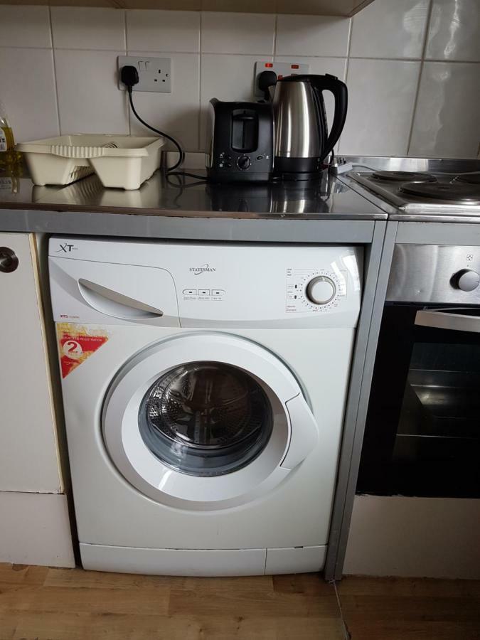 Queen Park Apartment