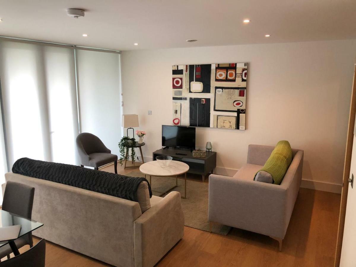 Stunning Brand New - Westminster Apartment *