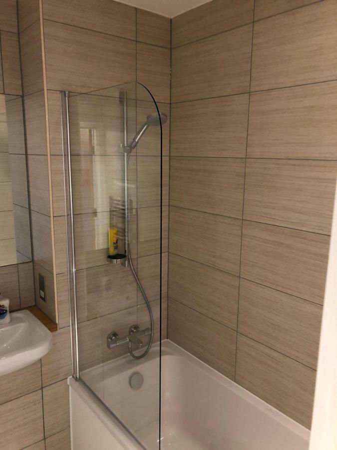Stunning Brand New - Westminster