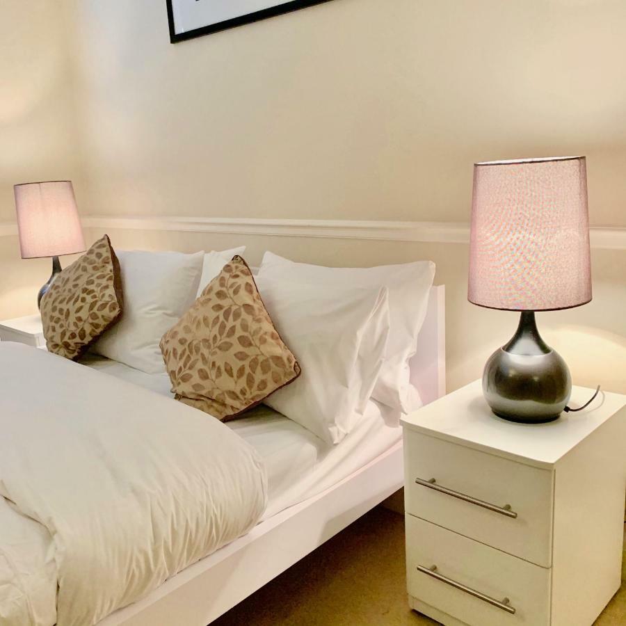 The Elegant Mayfair Apartment London