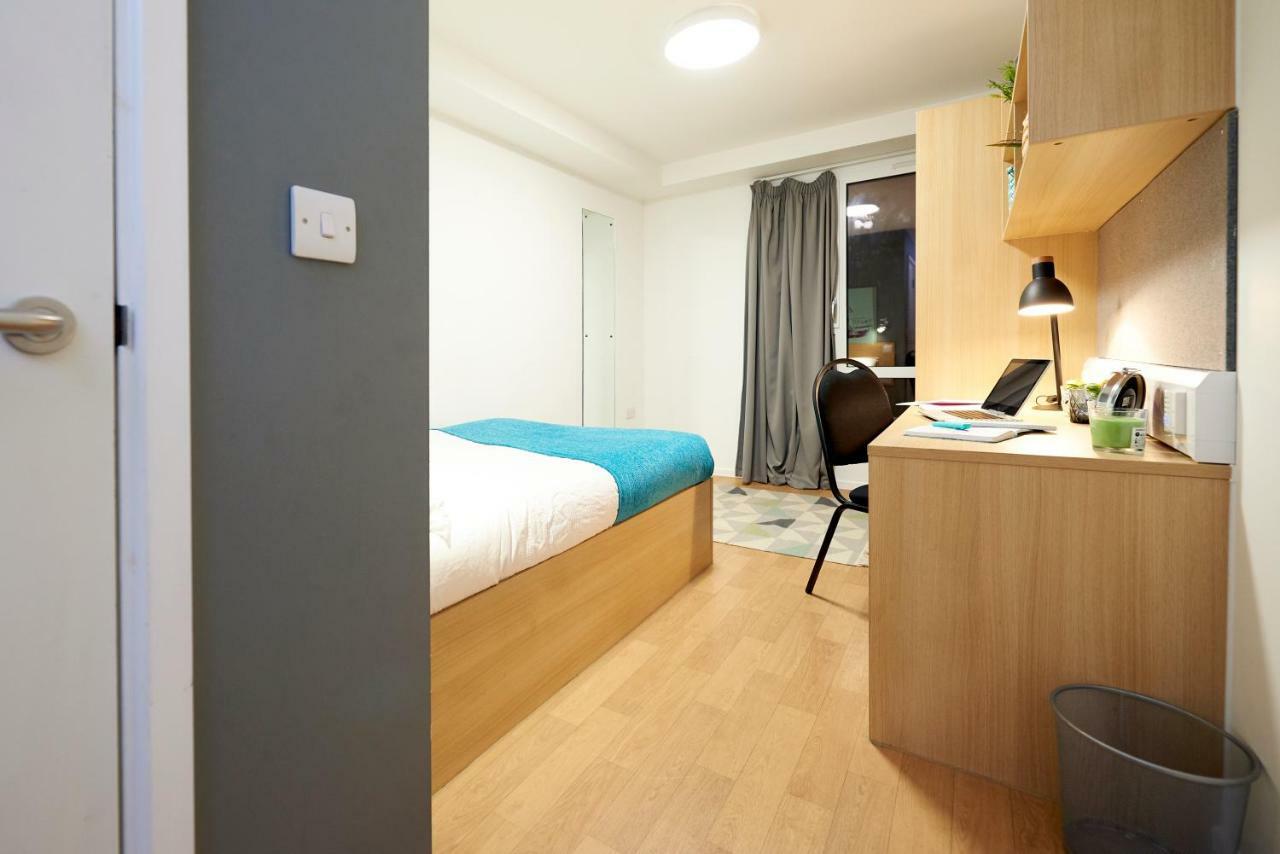 Consort Village 3* Londres