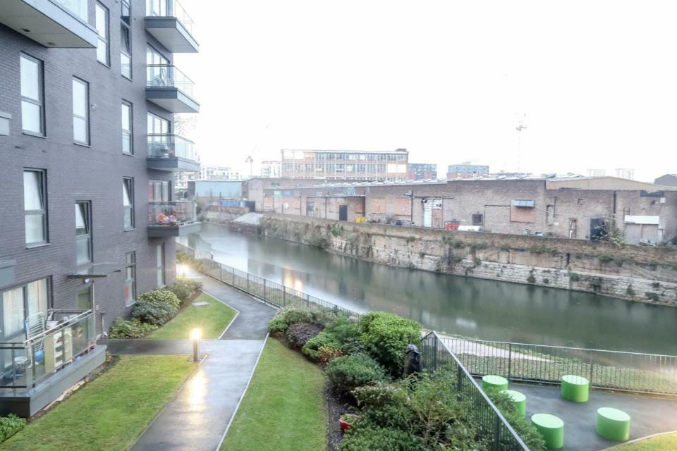 Yeoman Court London