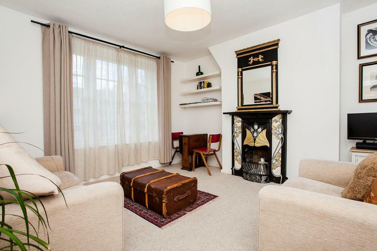 Stylish One Bedroom Flat In Vauxhall Apartment