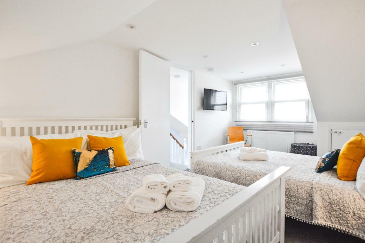 Maida Vale, Queens Park, Warwick Avenue Apartment