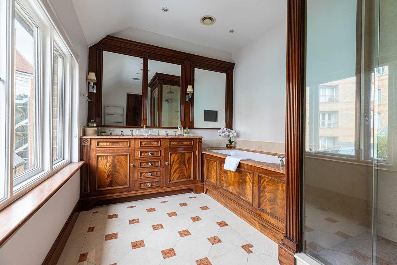 Casa de férias Joivy Stunning 6-bed House Near Harrods In Knightsbridge *