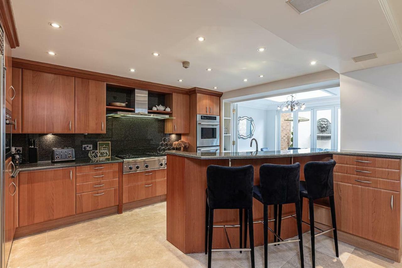 Joivy Stunning 6-bed House Near Harrods In Knightsbridge Casa de férias