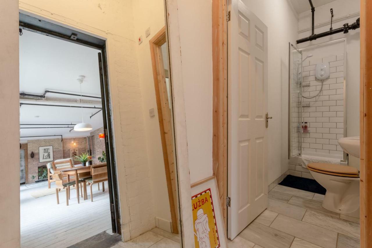 Industrial Open Plan Studio In Hackney * London