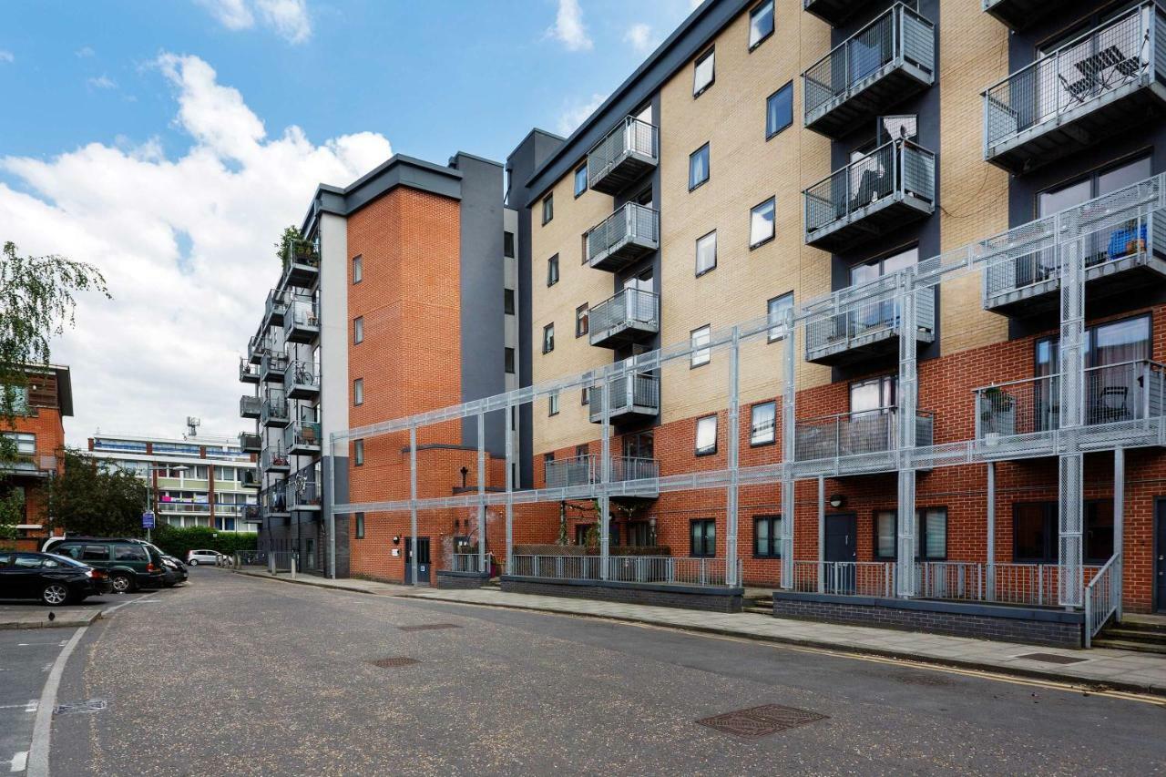 Apartment Veeve - Contemporary By Regent's Canal