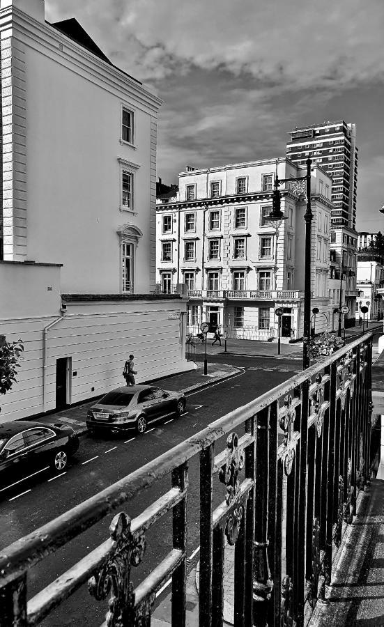 Victoria Guest house London
