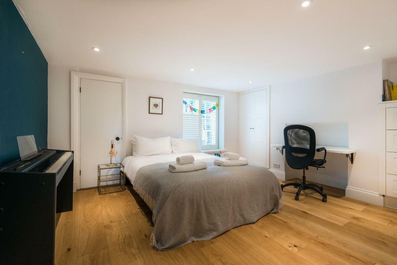 Beautiful Chiswick With Garden Holiday home *