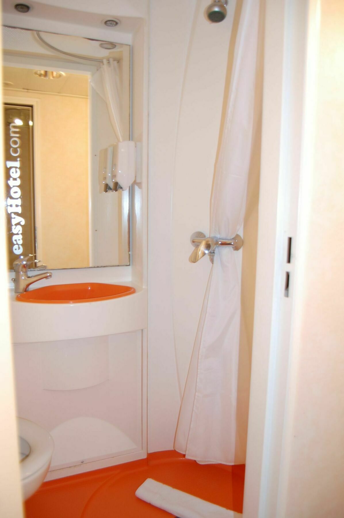 Easyhotel South Kensington London