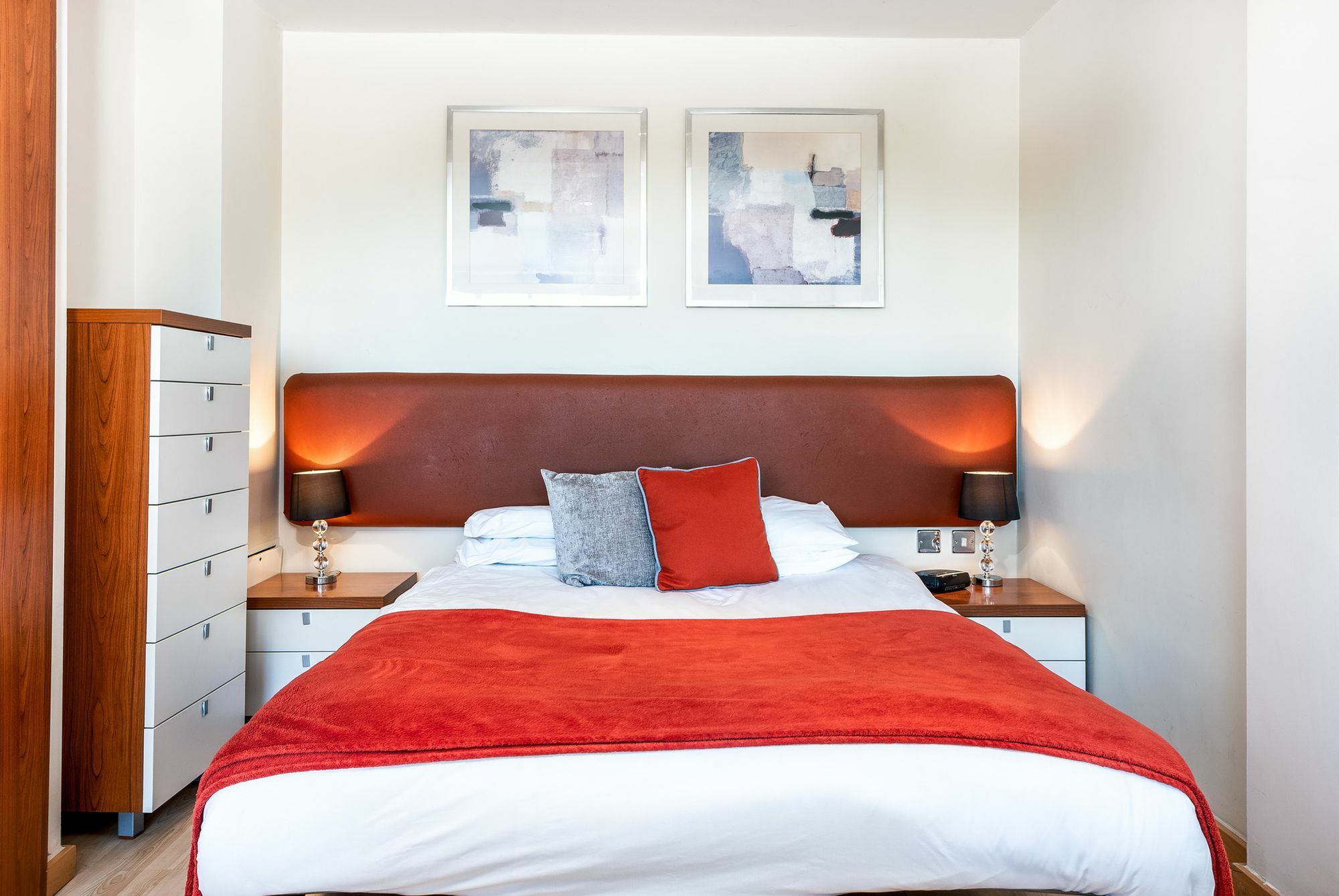 Aparthotel Roland House 3*