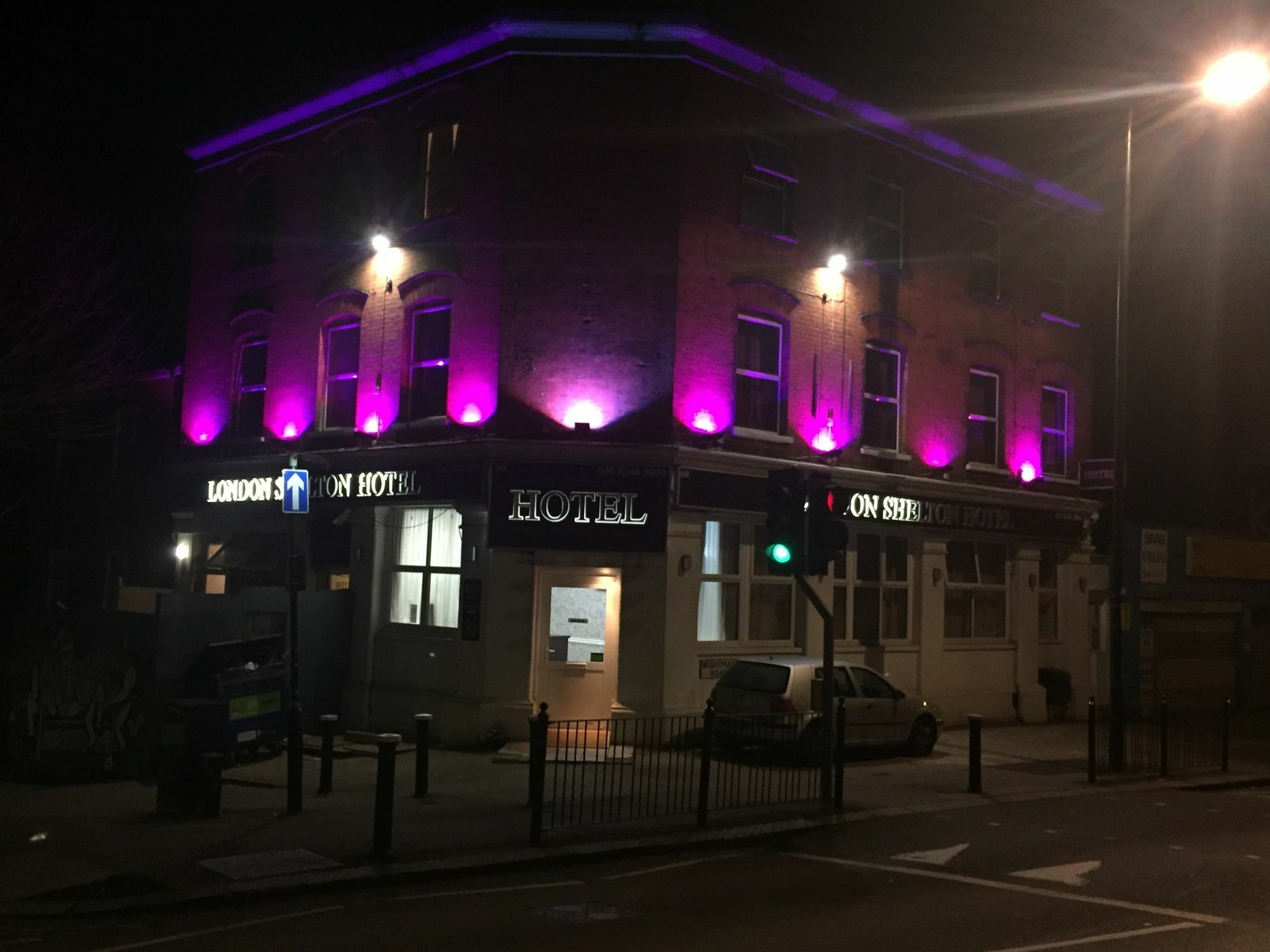 Shelton Hotel, Finsbury Park 3*
