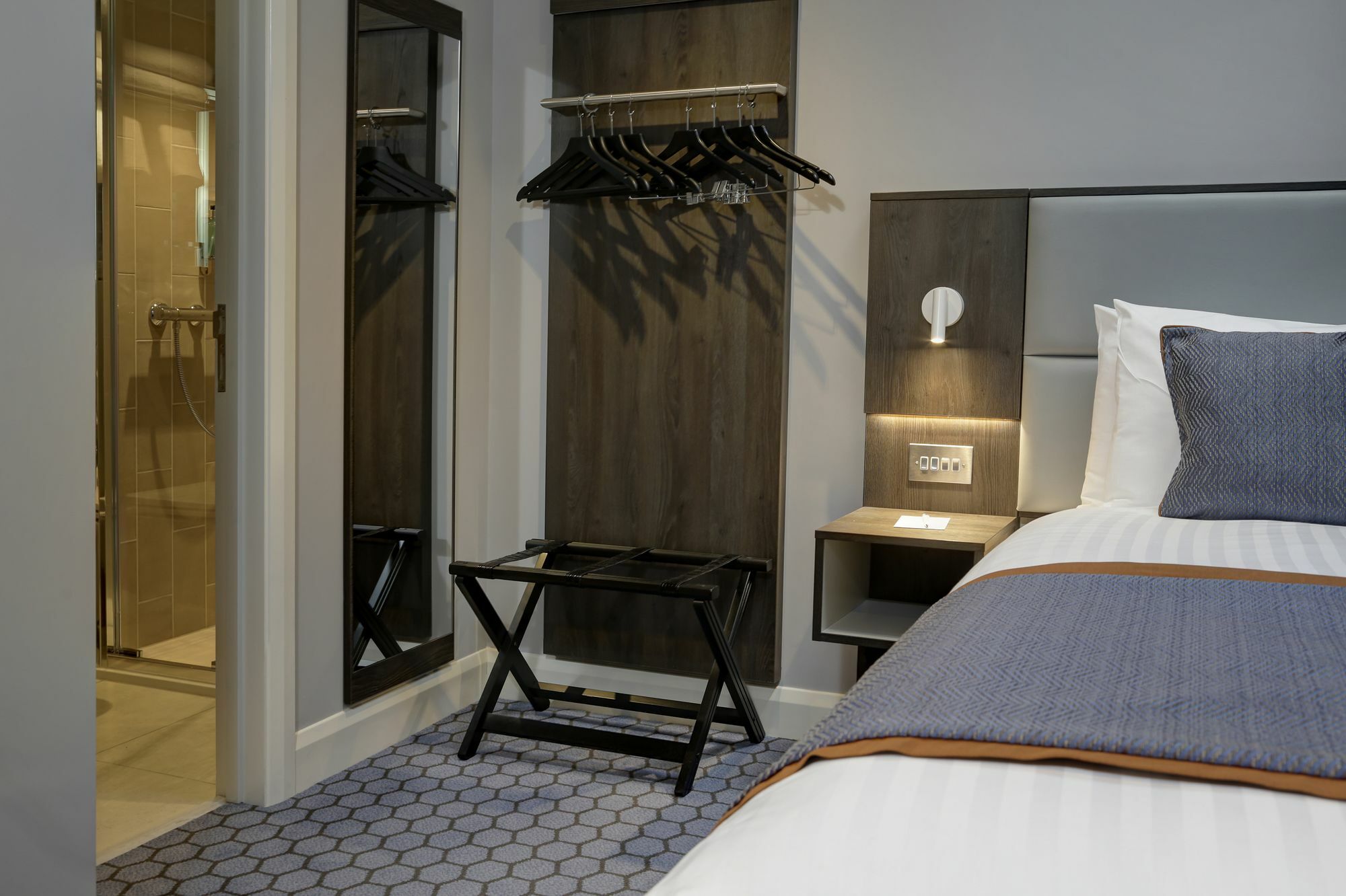 Best Western Plus Vauxhall London