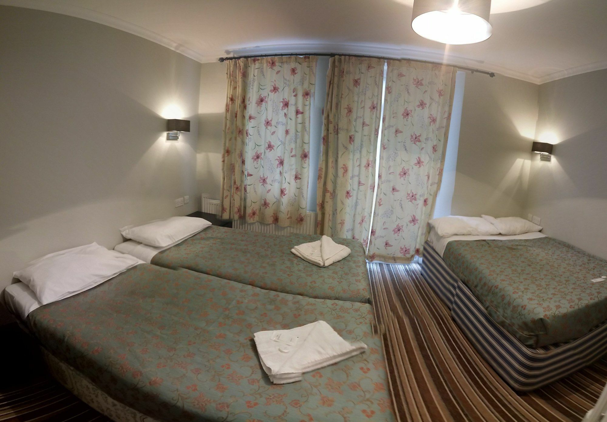 Hotel Plaza