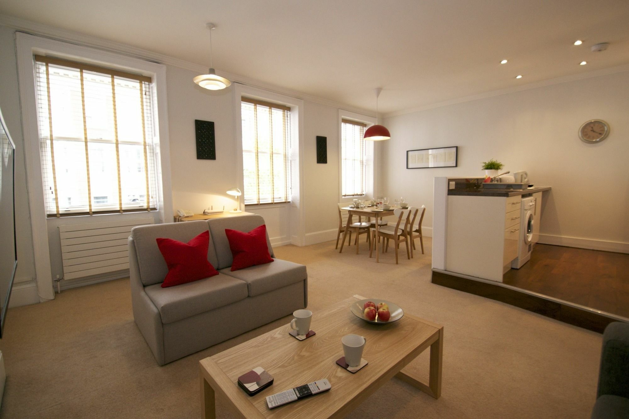 Acorn Of - Gower Apartment *