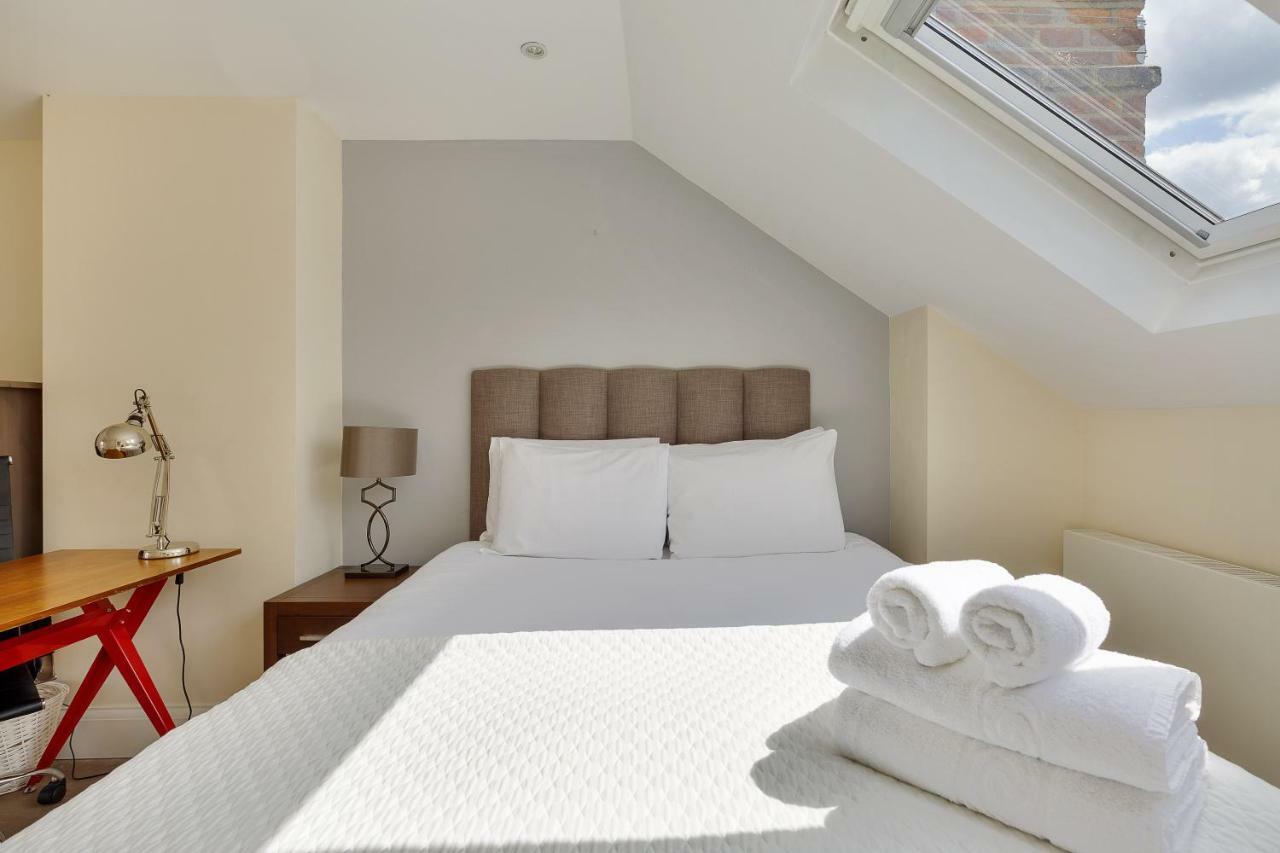 2 Bed Eco Apt,hammersmith Apartment