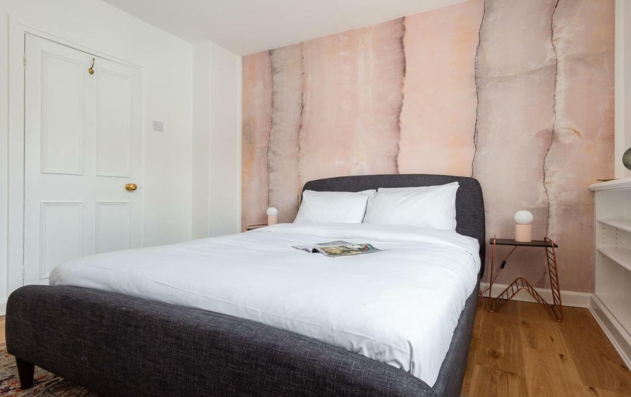 The King's Road Escape - Modern 2bdr Townhouse With Rooftop Terrace