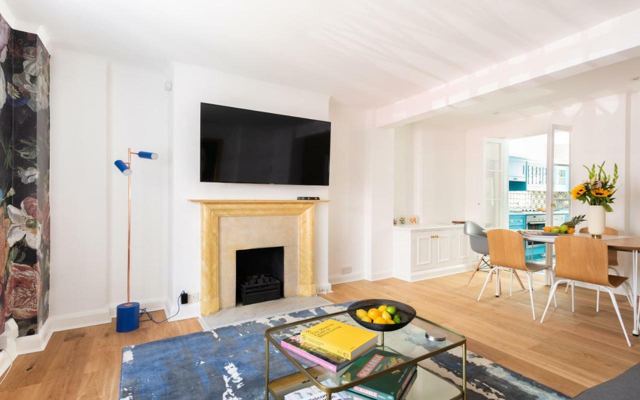 The King's Road Escape - Modern 2bdr Townhouse With Rooftop Terrace *