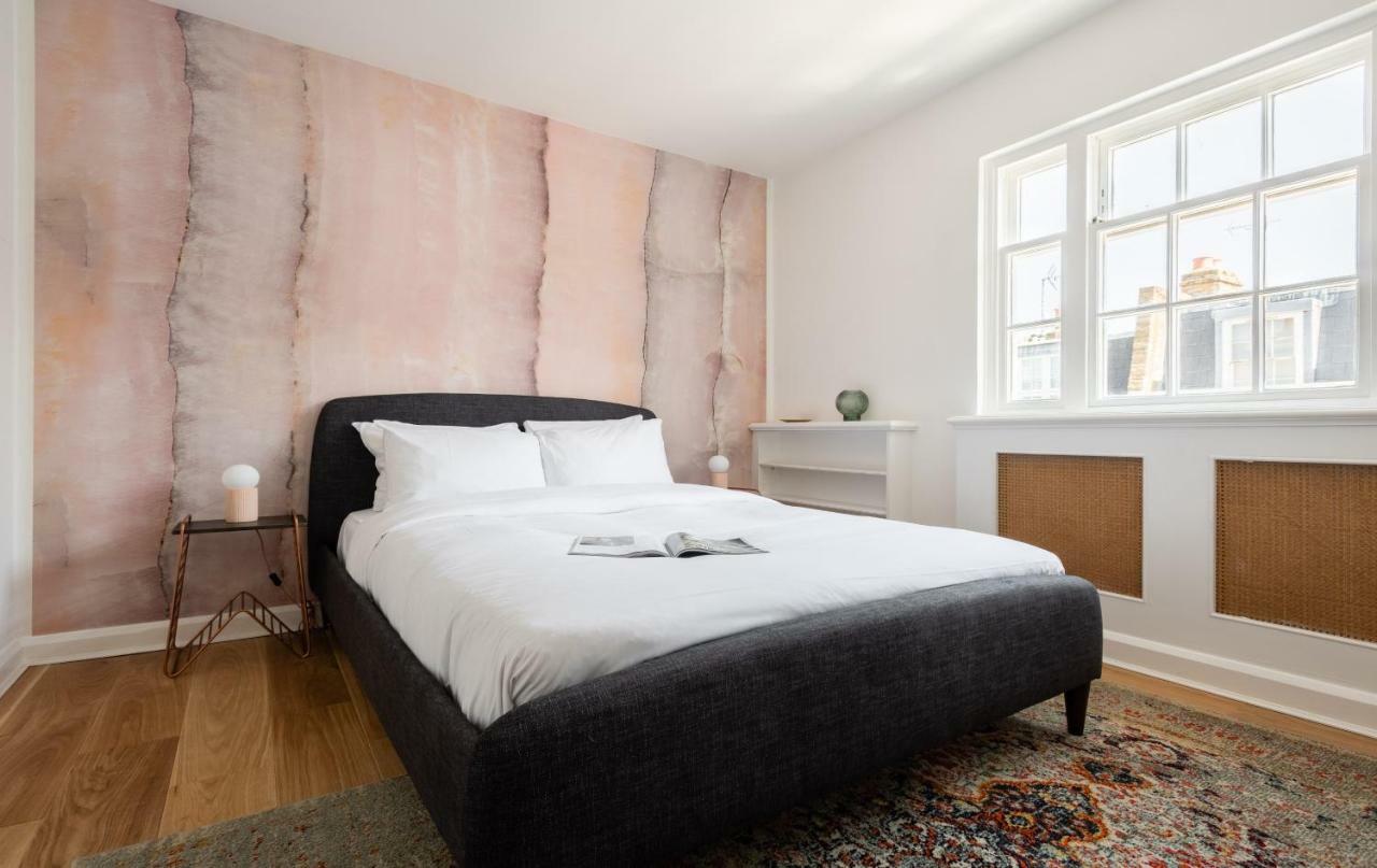 Apartment The King's Road Escape - Modern 2bdr Townhouse With Rooftop Terrace London