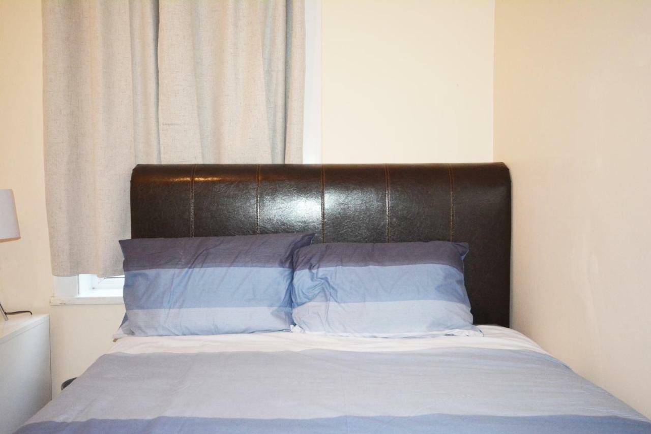 Zone 2 Three Bedroom * Londres