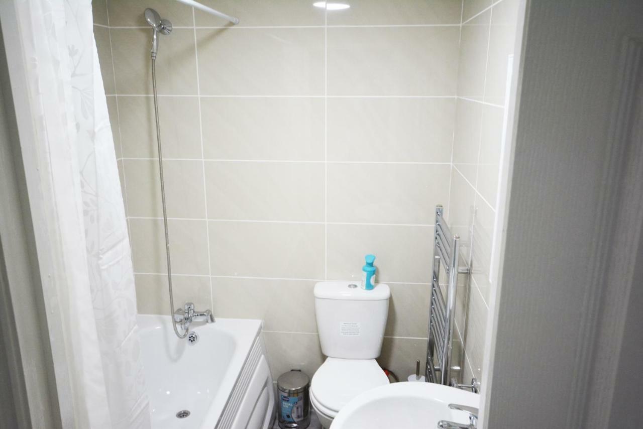 Apartamento Zone 2 Three Bedroom Londres