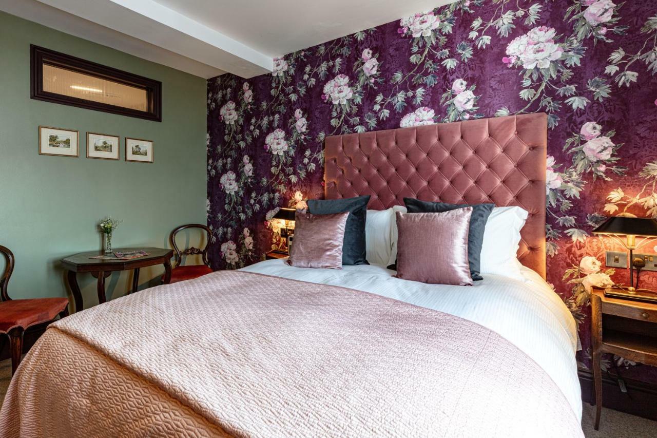 Red Lion Bed & Breakfast 3*