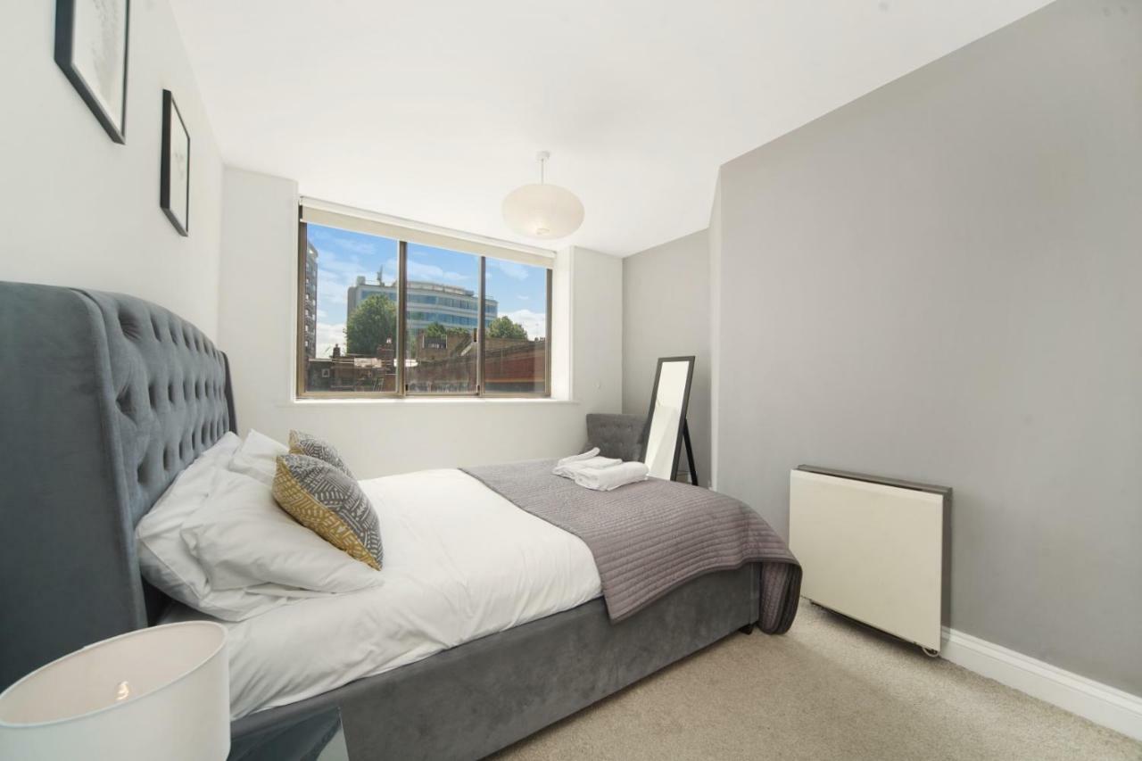2 Bed Cosy In Fitzrovia Free Wifi By Aparts *