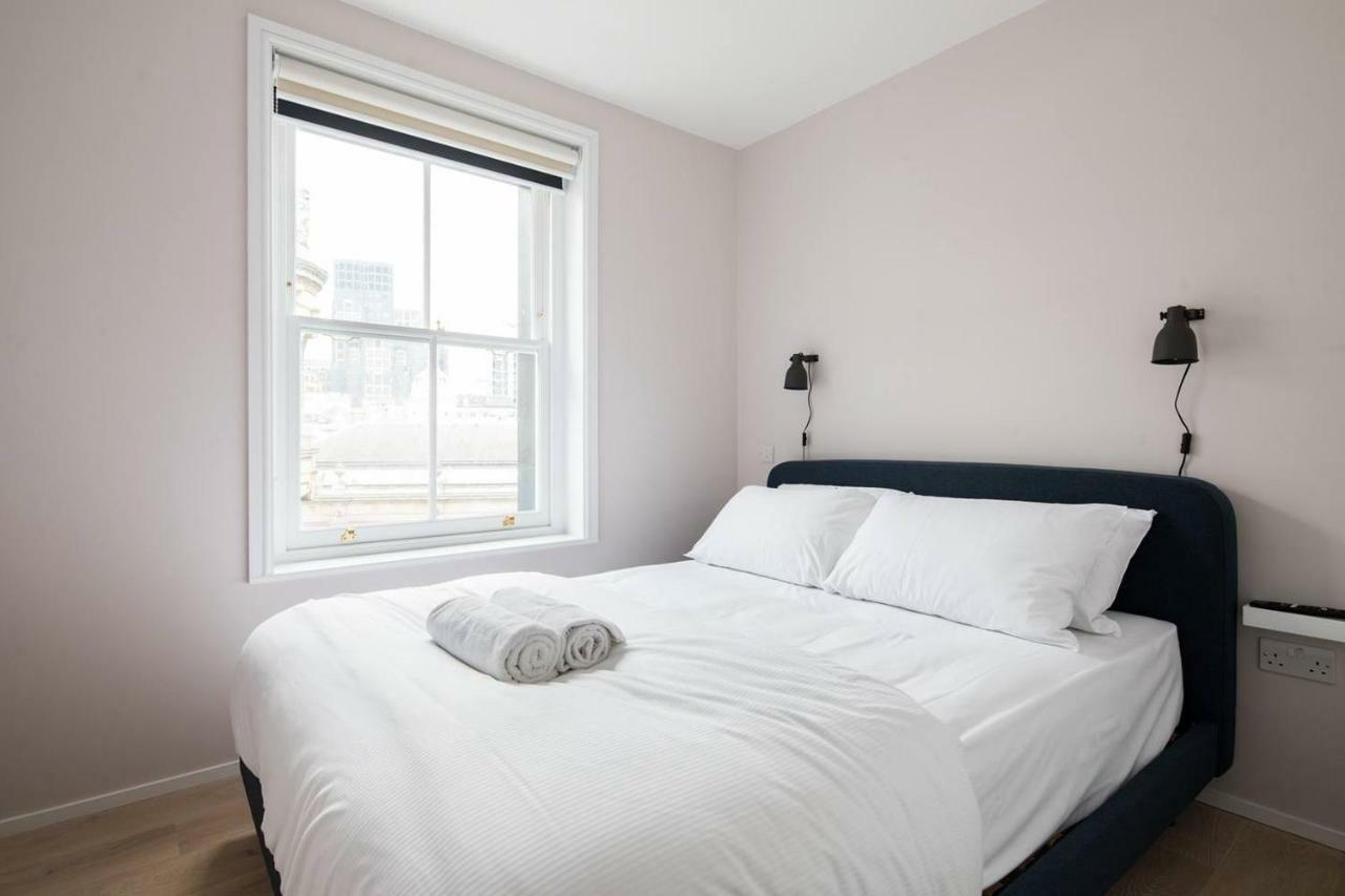 Hausd - Clerkenwell * London