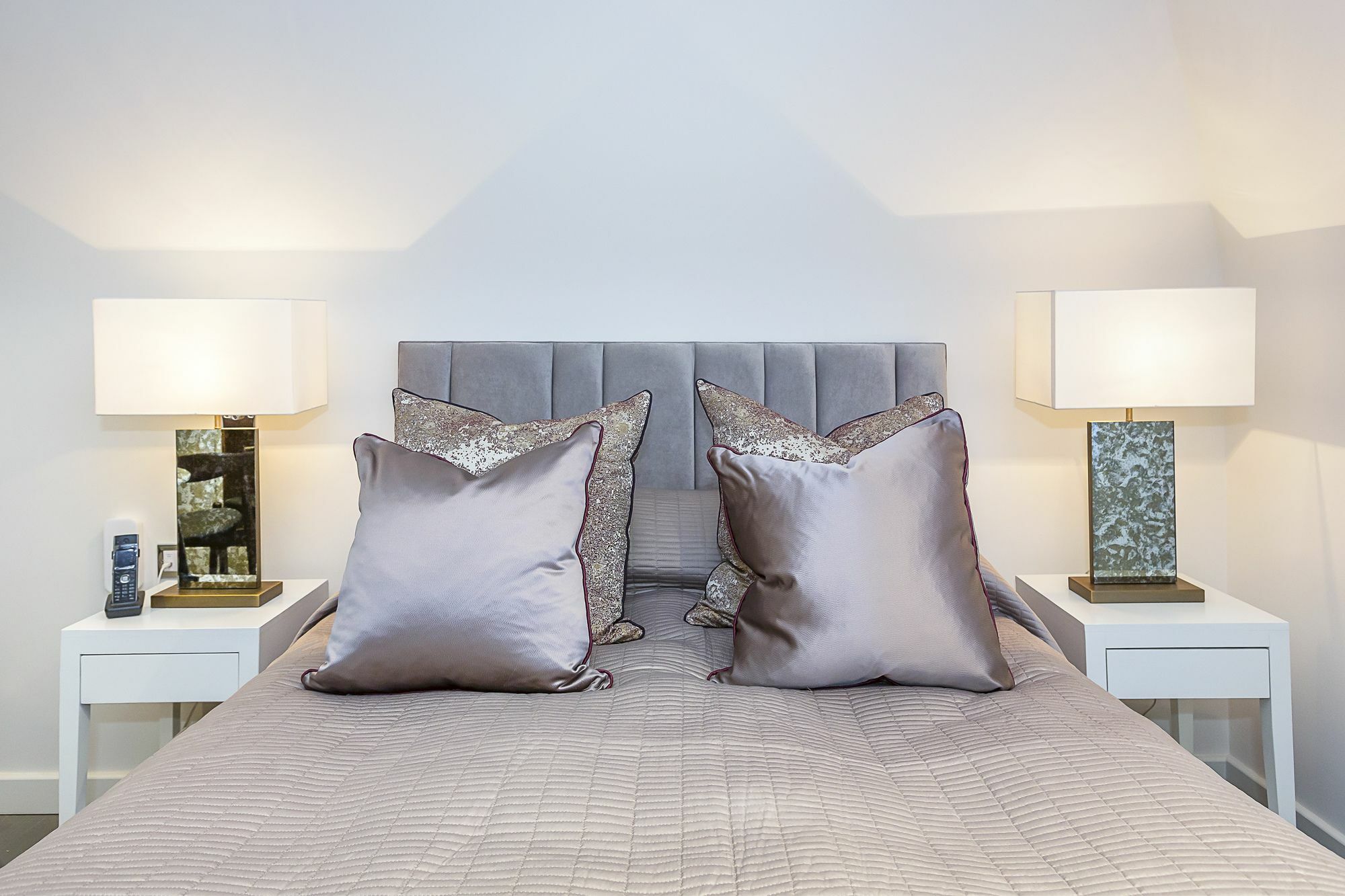 Apartment Bshan London
