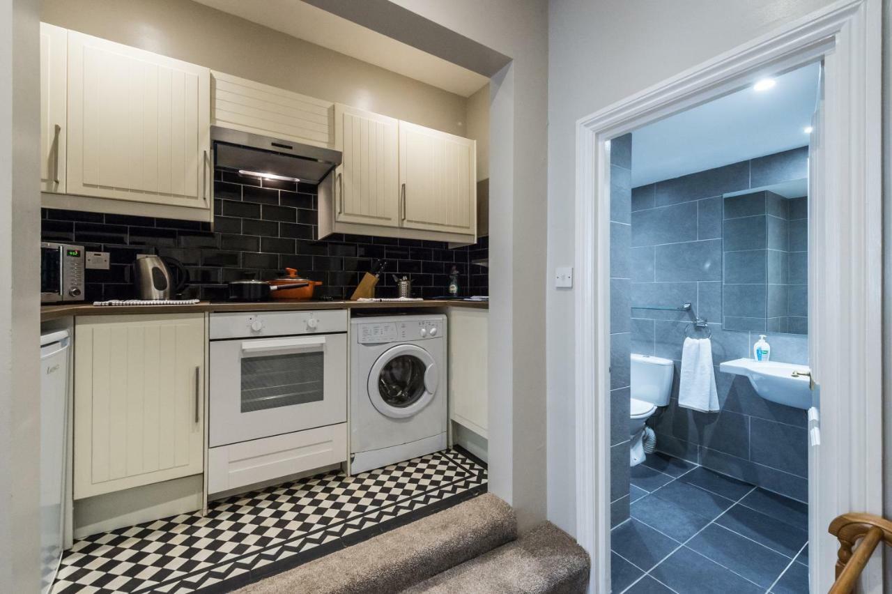 Apartment Stylish Apartment,12 Minutes From Oxford Street,central London,ac,wifi! London