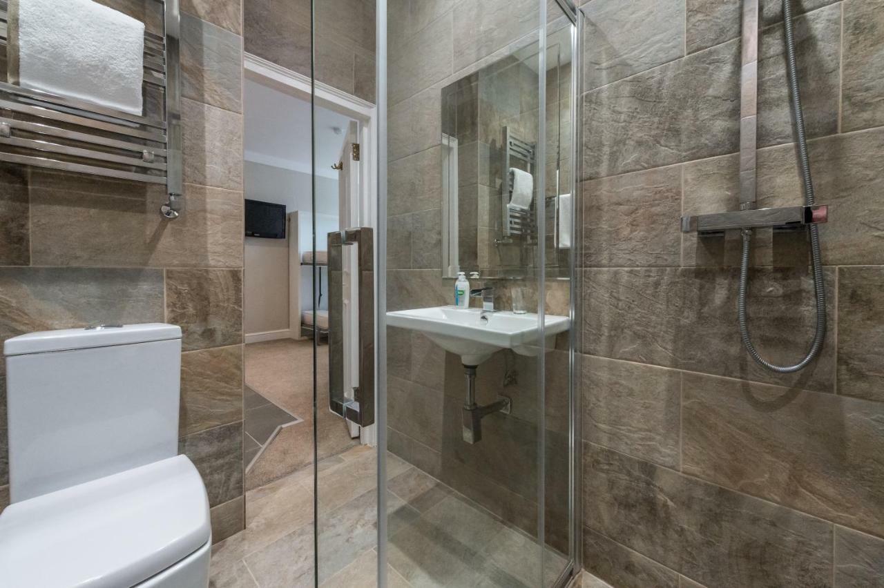Stylish Apartment,12 Minutes From Oxford Street,central London,ac,wifi! Apartment London