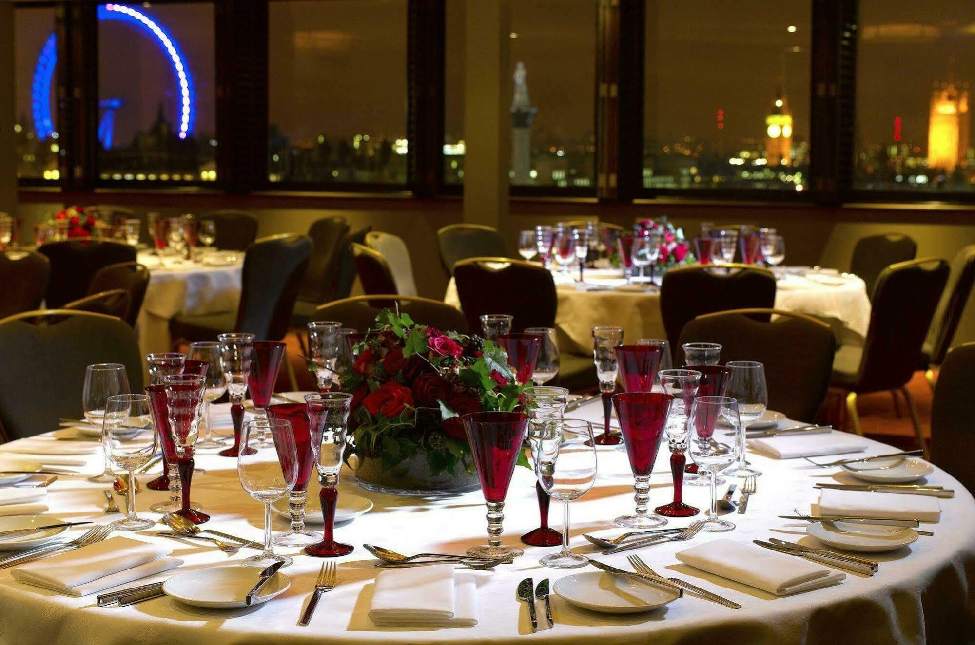 Radisson Blu Hotel, Leicester Square - Formerly Hampshire 5*
