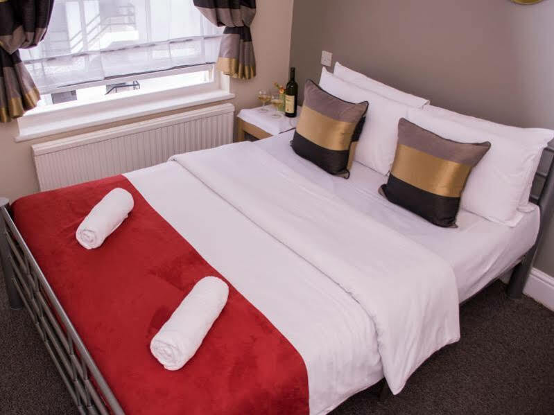 Smart Hyde Park View Hostel London