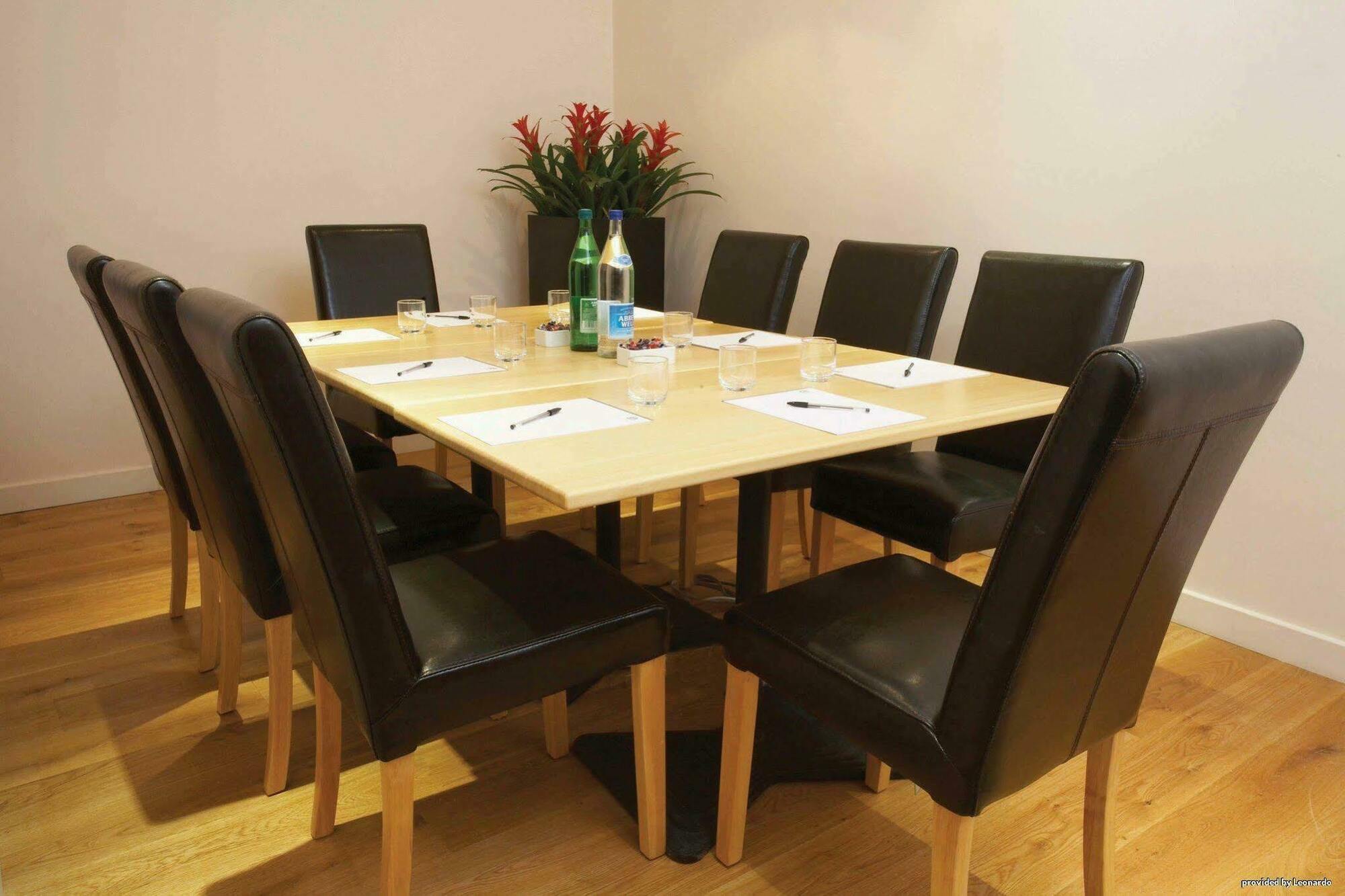 Ibis Styles Gloucester Road 3*