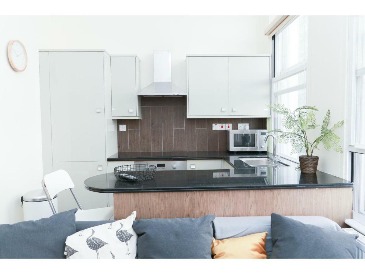 Pass The Keys Beautiful Museum Street Apartment London