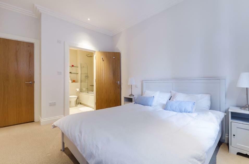 Westminster Luxury *