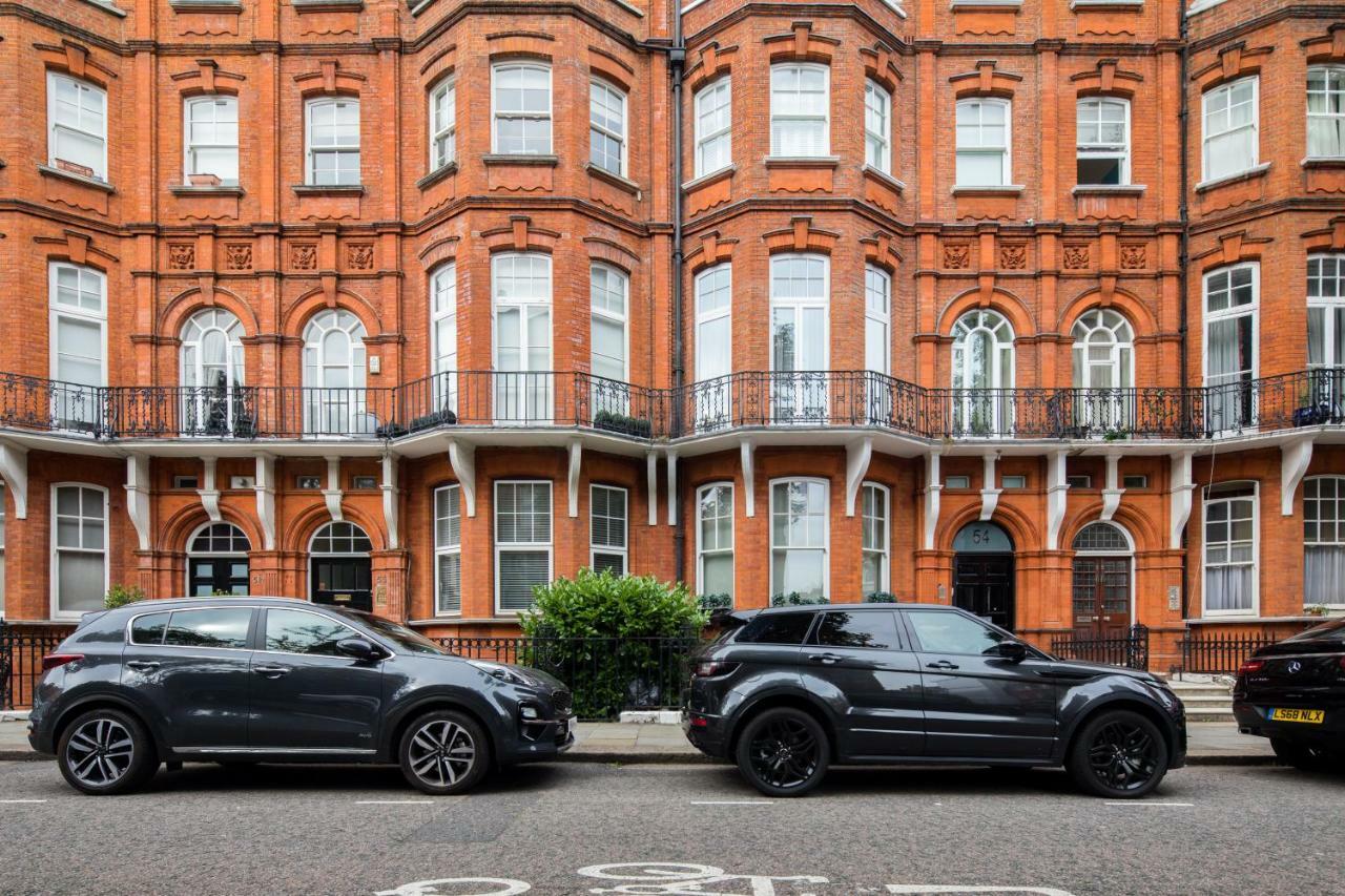 Kensington Court By Lime Street London