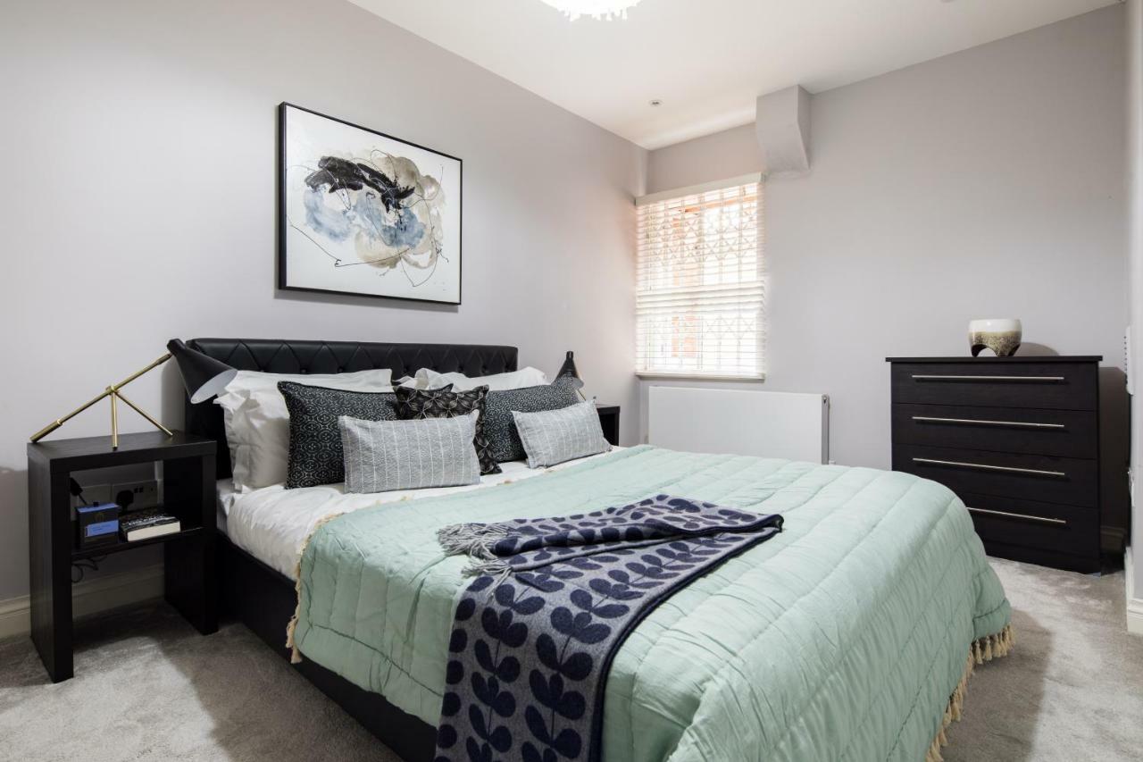 Kensington Court By Lime Street *