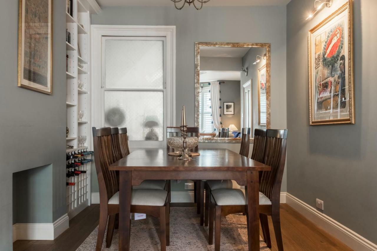Holiday home Veeve - Beautiful Interiors On A Battersea Crescent London