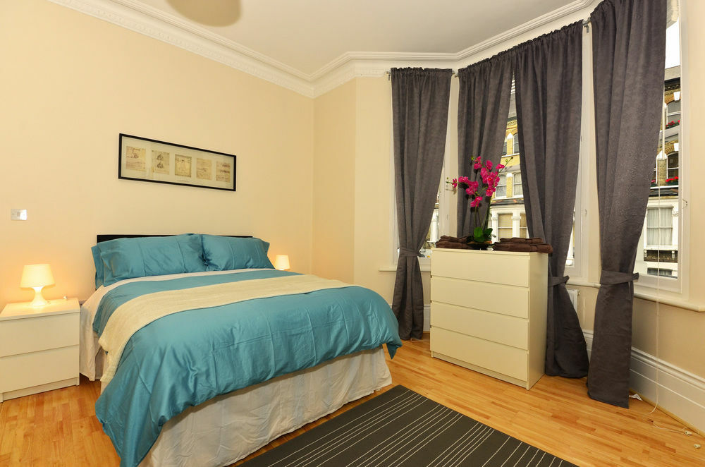 Apartment W14 London